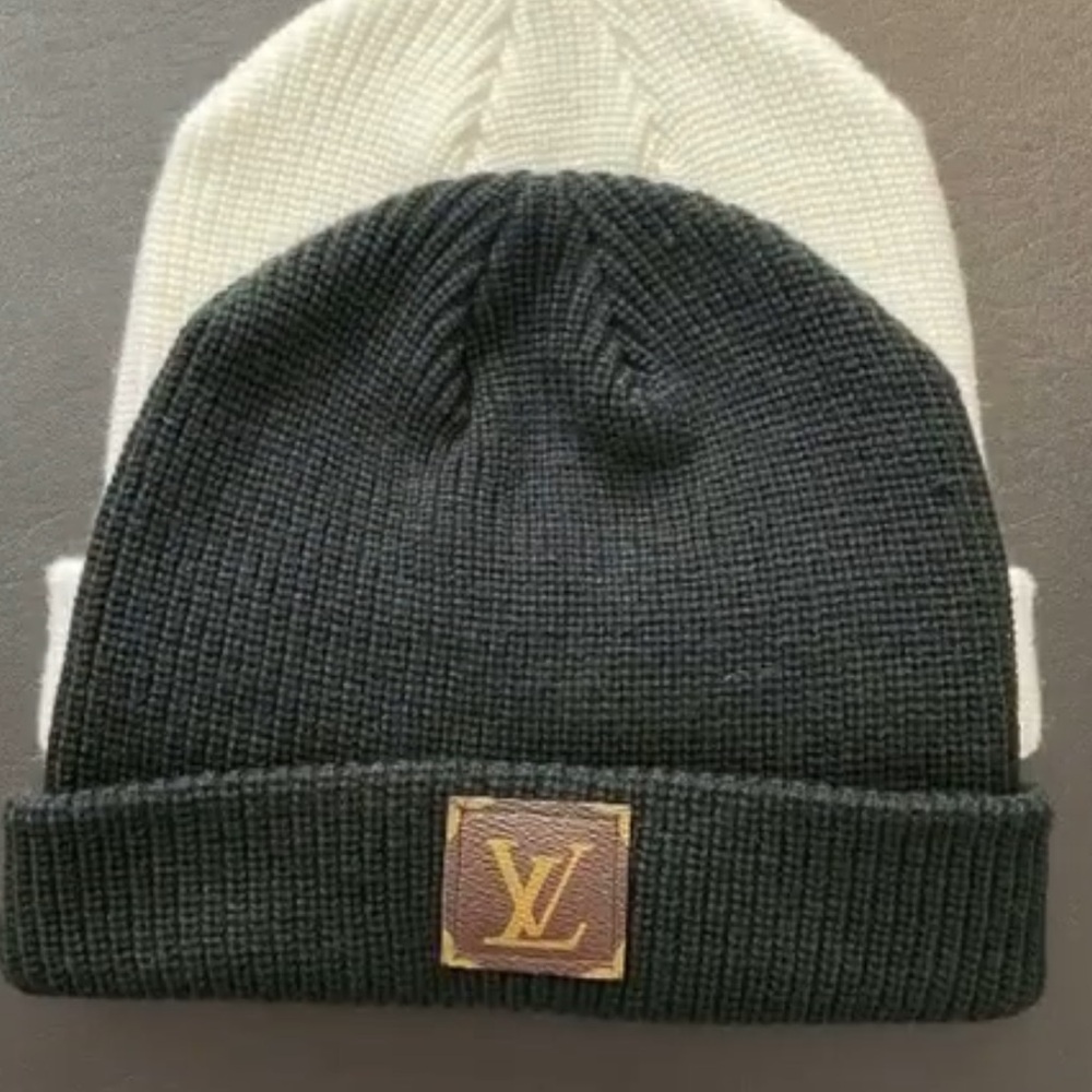 Black beanie
